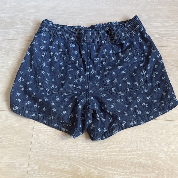 3/$10 GAP Dark Blue Floral Kids Shorts - Picture 4 of 5